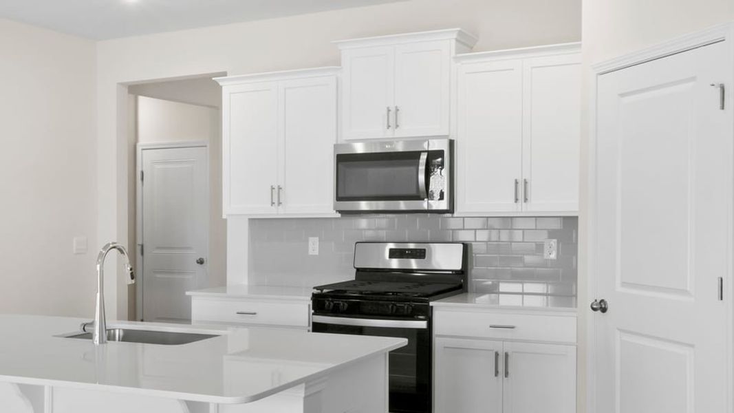 Furnished interior view inside a new home in Woodglen, Piedmont (Image 10).