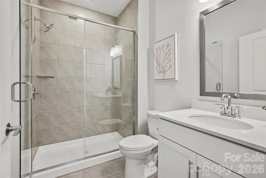 Representation photo* Representation photo*