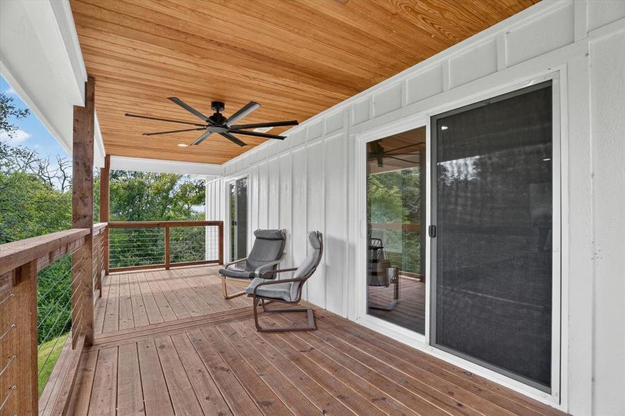 Exterior details and patio area of a home in , Lake Worth (Image 22).