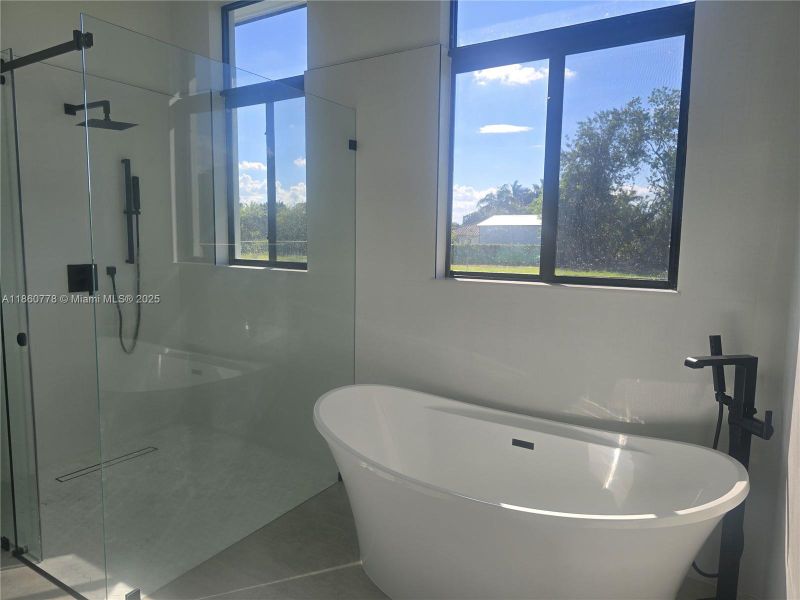 Furnished interior view inside a new home in , Homestead (Image 9).