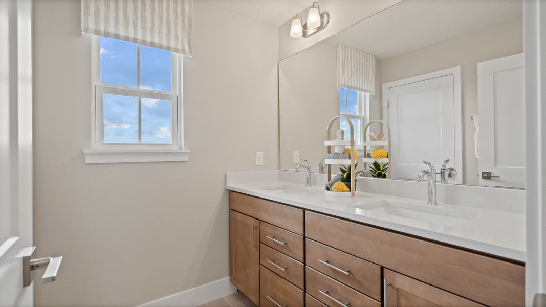 Representative furnished interior of a home built from the Sweetgum by DRB Homes in Trailside, Mount Dora (Image 62).