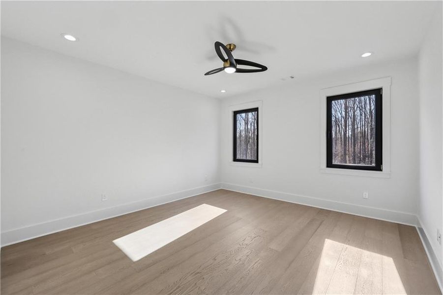 Spacious, unfurnished interior of a new home in , Auburn (Image 53).