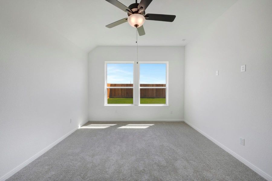 Spacious, unfurnished interior of a new home in Jordan Ranch - Terrace Collection, Fulshear (Image 20).