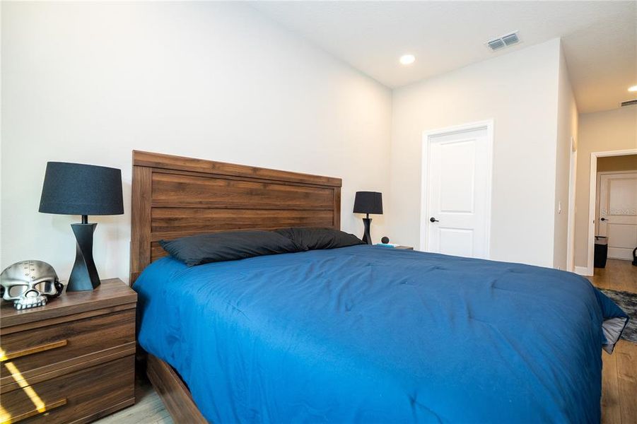 Furnished interior view inside a new home in Eden at Crossprairie, St. Cloud (Image 18).