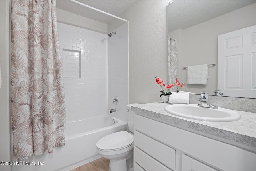 Furnished interior view inside a new home in , Jacksonville (Image 5).