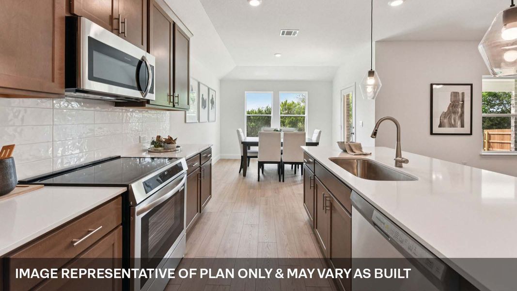 Representative furnished interior of a home built from the The Fairfield by D.R. Horton in Riverview, Georgetown (Image 11).