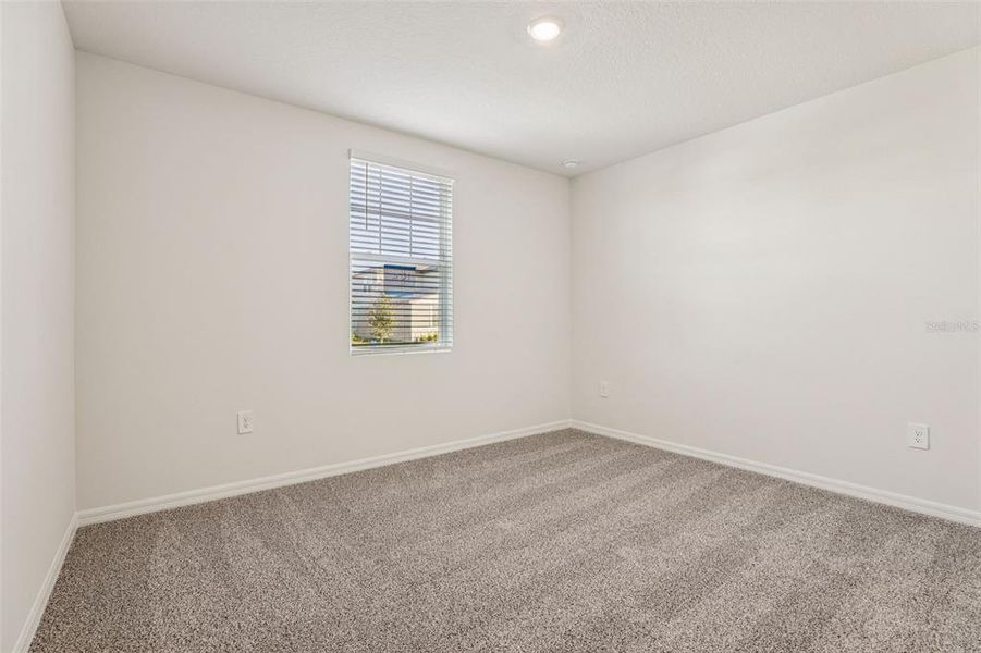 Spacious, unfurnished interior of a new home in Lawson Dunes - Signature Series, Haines City (Image 25). Spacious, unfurnished interior of a new home in Lawson Dunes - Signature Series, Haines City (Image 25).