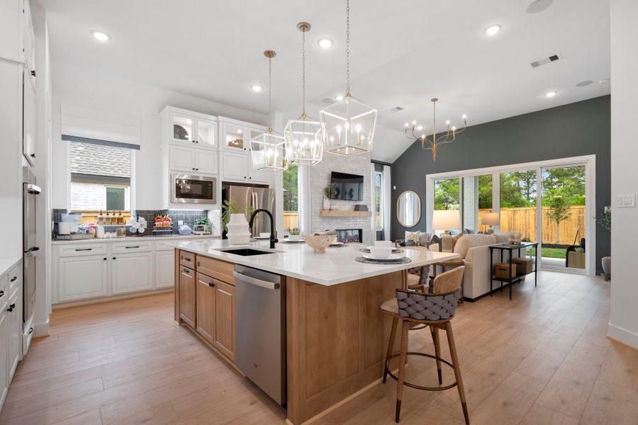 Furnished interior view inside a new home in Westland Ranch, League City (Image 72). Furnished interior view inside a new home in Westland Ranch, League City (Image 72).