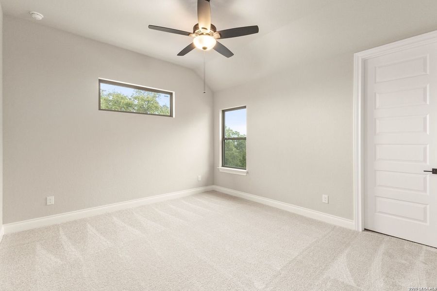 Spacious, unfurnished interior of a new home in , Spring Branch (Image 27).