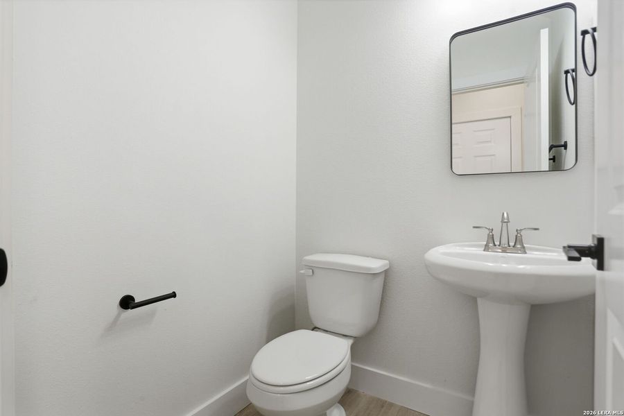 Furnished interior view inside a new home in , Boerne (Image 6).