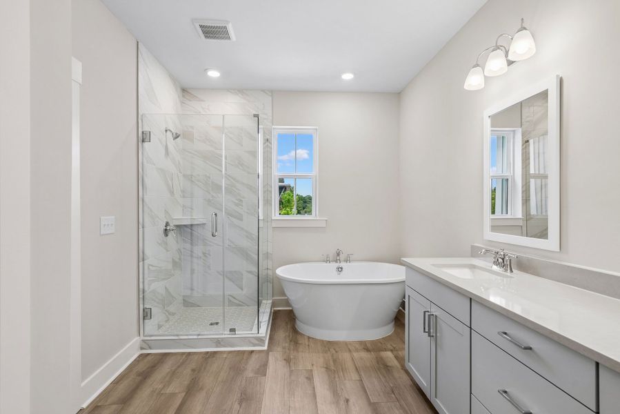 The Sullivan - Owner's Bath