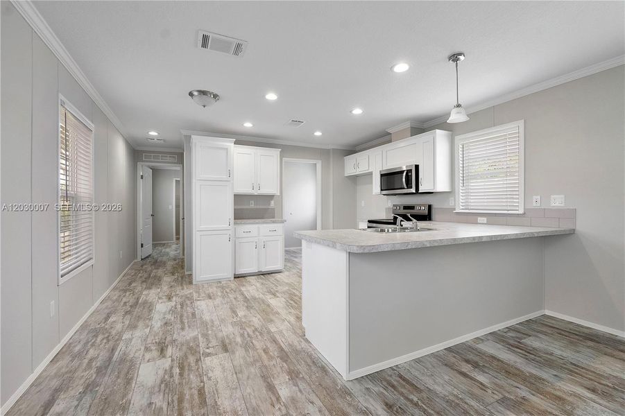 Furnished interior view inside a new home in , Dania Beach (Image 5).