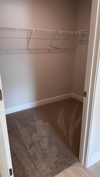 Spacious, unfurnished interior of a new home in Waterstone Villas, Fort Pierce (Image 23).