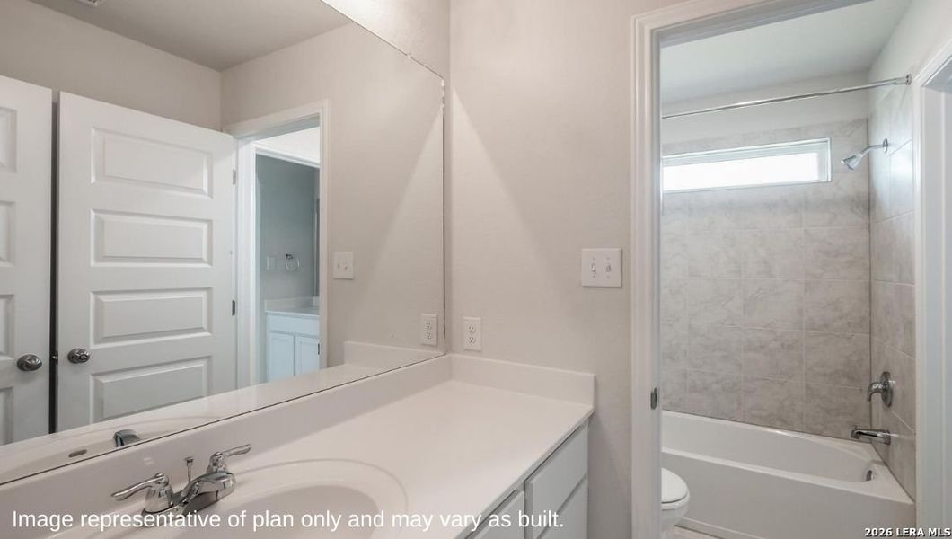 Furnished interior view inside a new home in Veranda, San Antonio (Image 10).