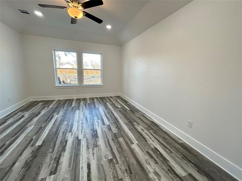 Spacious, unfurnished interior of a new home in , Terrell (Image 13).