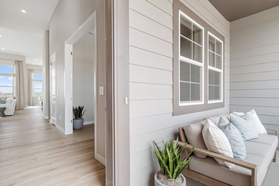 Representative exterior details of a home built from the 5001 by Risewell Homes in Mead Crossing, Mead (Image 3).