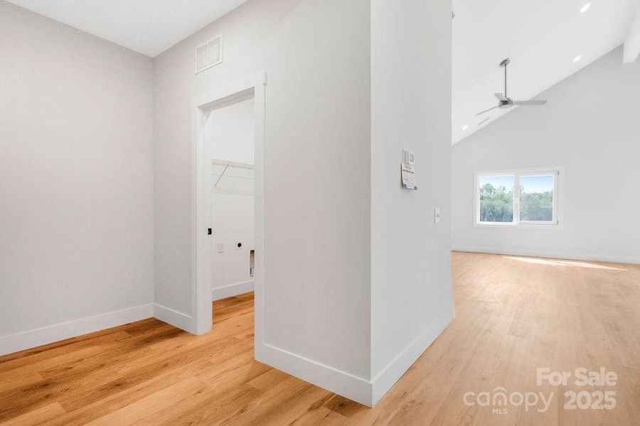 Spacious, unfurnished interior of a new home in , Lincolnton (Image 16).