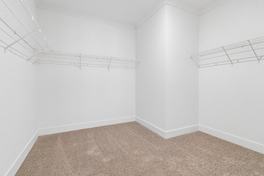 Image 36 of a home in Pinegate.