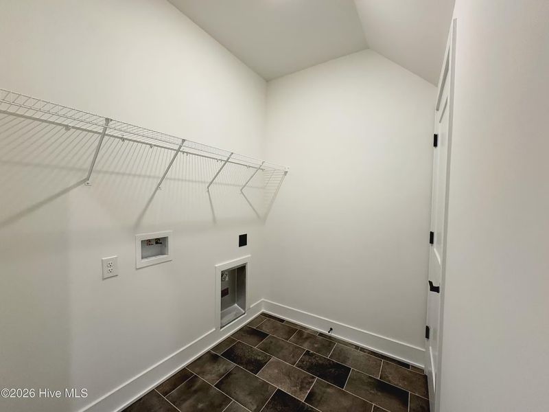 Spacious, unfurnished interior of a new home in Autumn Trail, Bolivia (Image 30).