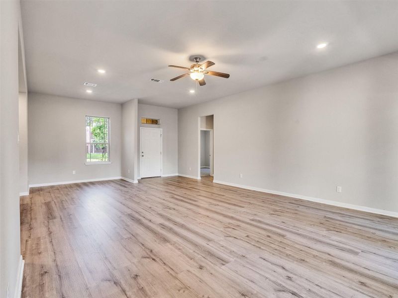 Spacious, unfurnished interior of a new home in , West Columbia (Image 7).