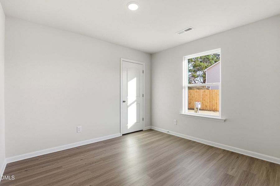 20-202 Streamlet Dr-20