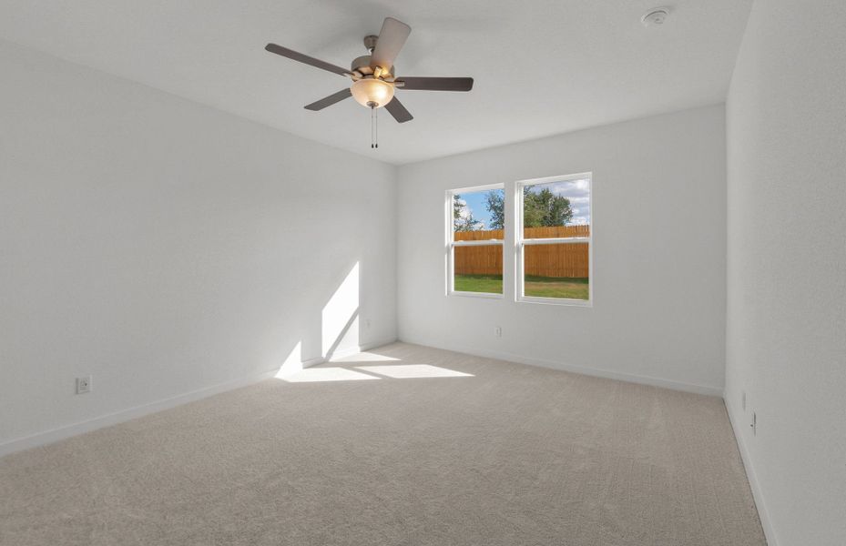 Spacious, unfurnished interior of a new home in County View, Temple (Image 13).