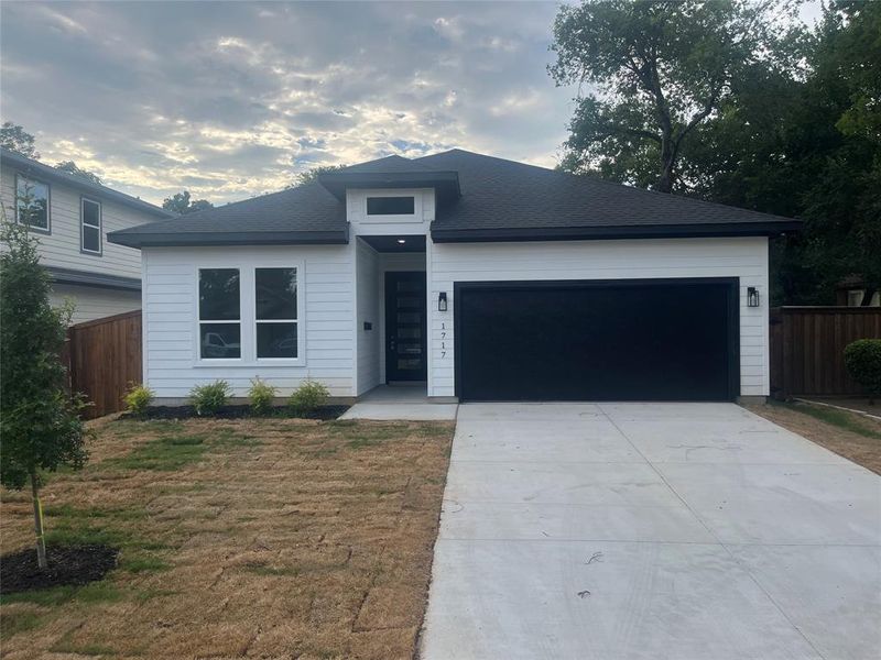Front exterior of a new home in , Dallas, TX, highlighting curb appeal (Image 2). Front exterior of a new home in , Dallas, TX, highlighting curb appeal (Image 2).