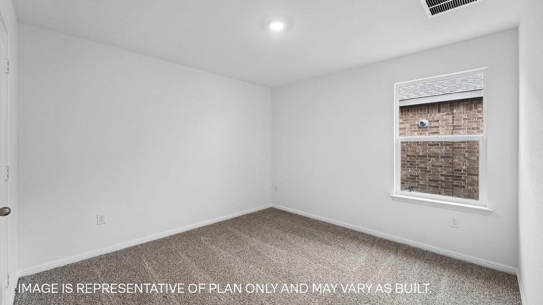 Spacious, unfurnished interior of a new home in Bar W Ranch, Leander (Image 16).