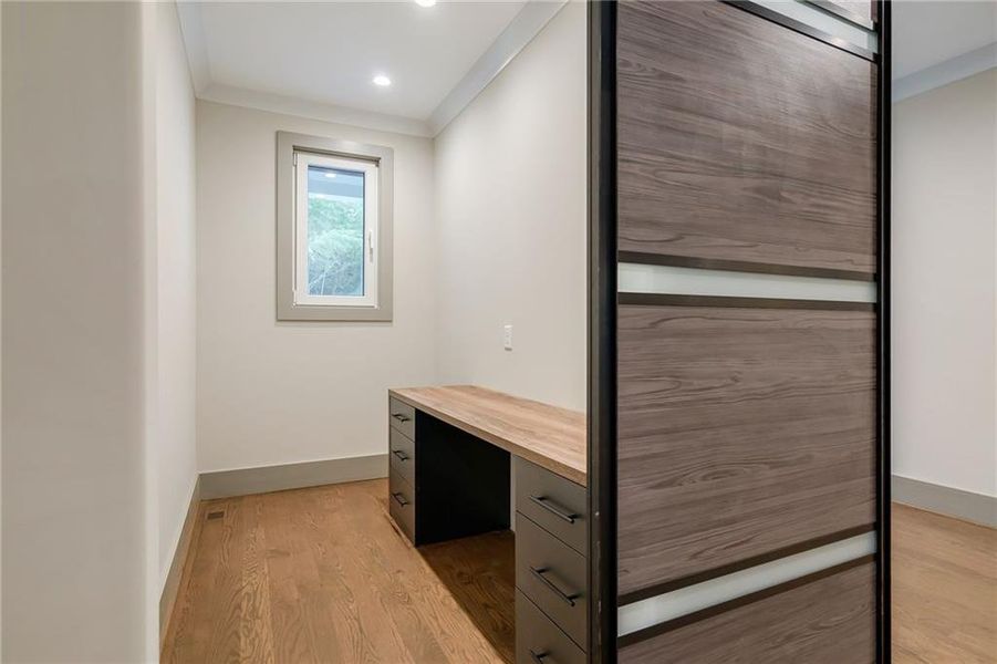 Image 43 of a home in .