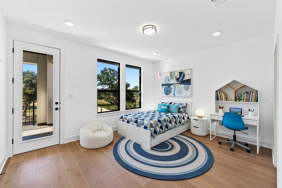 Lynmar II E Bedroom 3