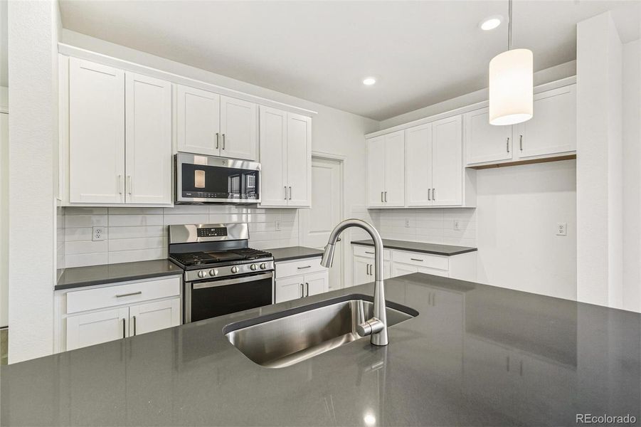 Image 28 of a home in .