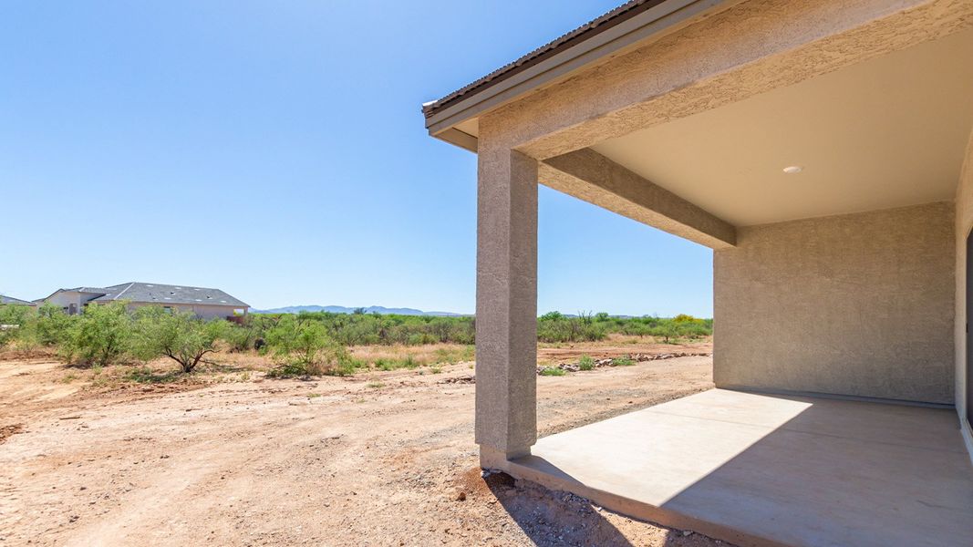 Representative exterior details of a home built from the Sedona - Plan H50T7 by D.R. Horton in Sahuarita Acres, Sahuarita (Image 4).