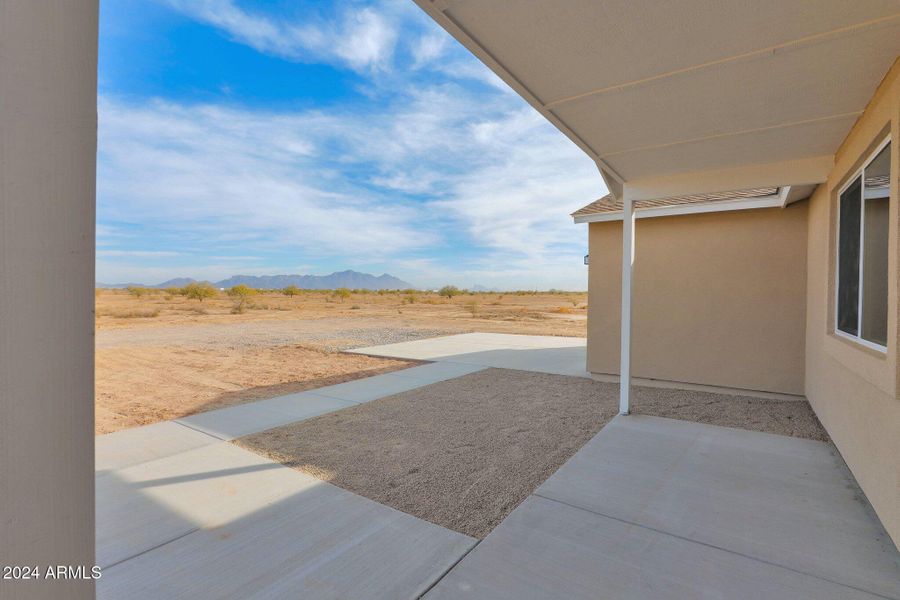 Front Covered patio