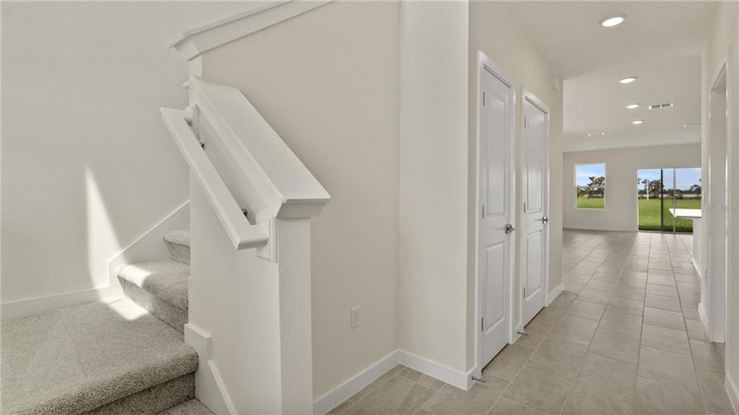 Spacious, unfurnished interior of a new home in Willowbrook North, Winter Haven (Image 42). Spacious, unfurnished interior of a new home in Willowbrook North, Winter Haven (Image 42).