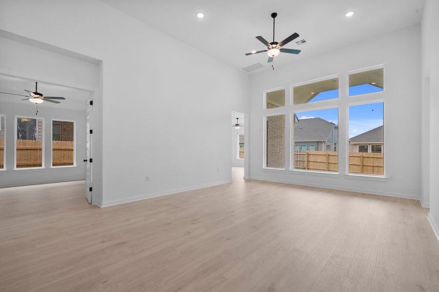 4br New Home in Pflugerville, TX.  - Slide 26