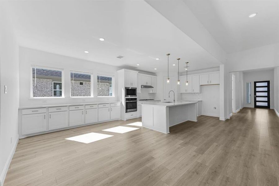 411 Chatham Street ~ Ready Now