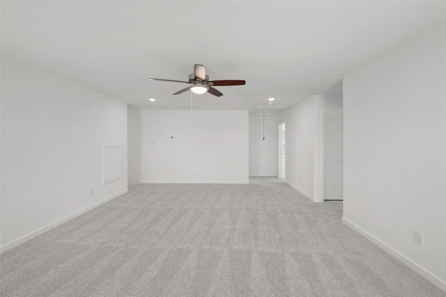 Spacious, unfurnished interior of a new home in Miller's Pond, Rosenberg (Image 29). Spacious, unfurnished interior of a new home in Miller's Pond, Rosenberg (Image 29).