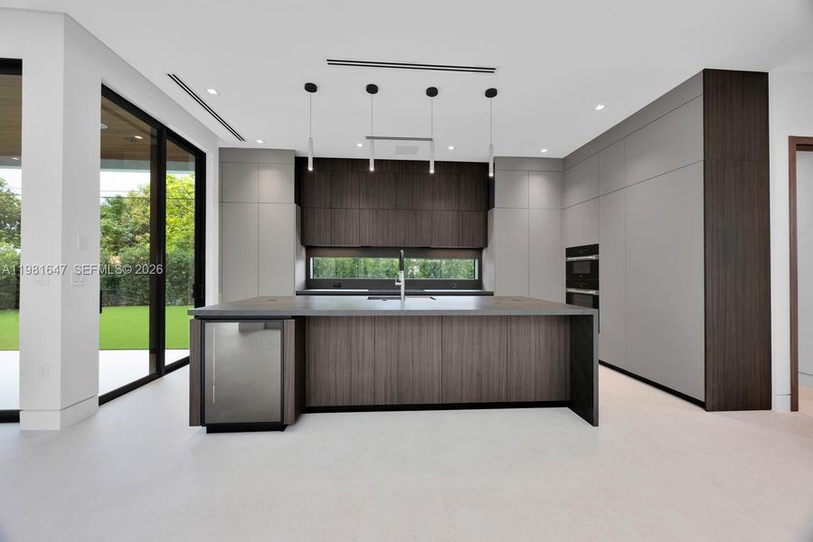 Furnished interior view inside a new home in , Miami (Image 9).