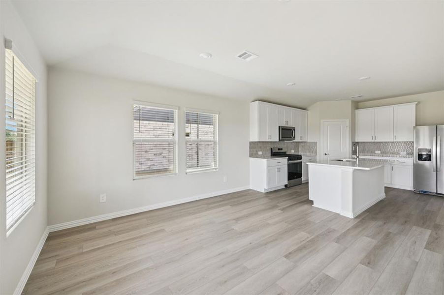 Photo is not of the actual home, but is an inspirational photo of builder’s model home and may depict options, furnishings, and/or decorator features that are not included.