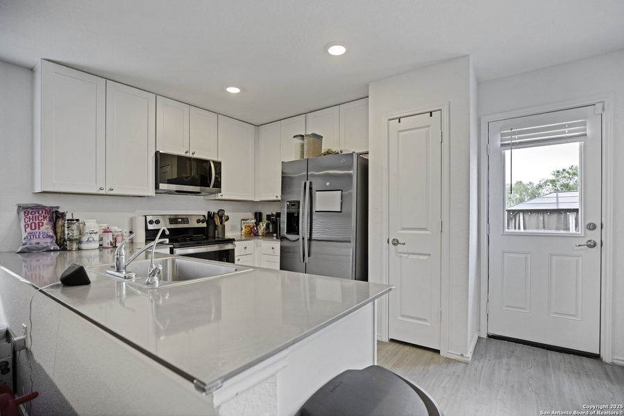 Furnished interior view inside a new home in , San Antonio (Image 9).