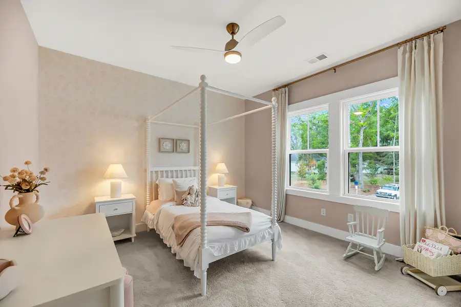 Representative furnished interior of a home built from the Maywood II by Hunter Quinn Homes in Huckleberry Estates, Conway (Image 41). Representative furnished interior of a home built from the Maywood II by Hunter Quinn Homes in Huckleberry Estates, Conway (Image 41).