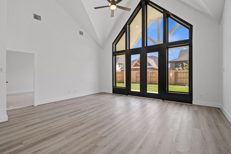 A tremendous amount of natural light flowing through this home. A tremendous amount of natural light flowing through this home.