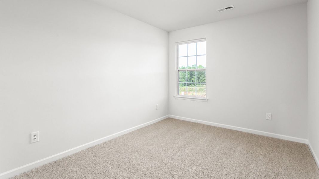Spacious, unfurnished interior of a new home in Henley Ridge, Graham (Image 16).