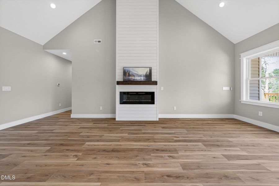 18-web-or-mls-62 Ponchartrain-52