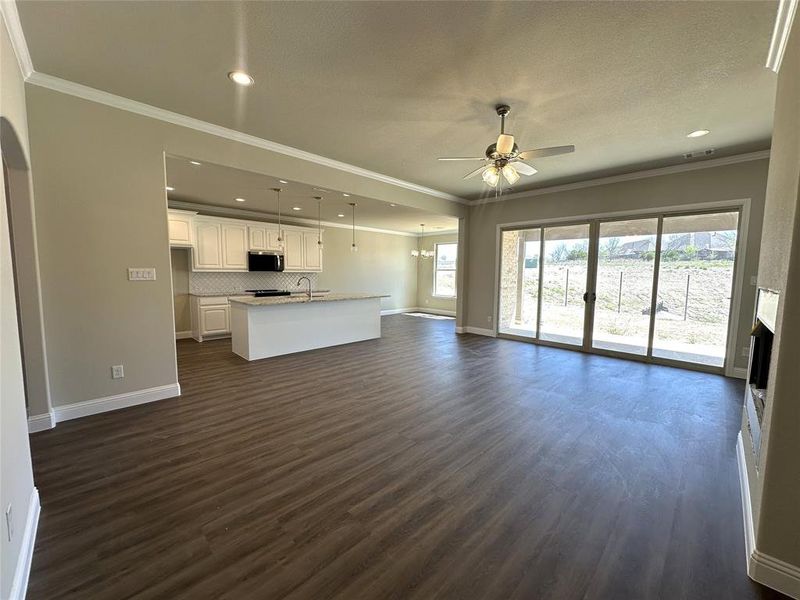 Spacious, unfurnished interior of a new home in , Cleburne (Image 11). Spacious, unfurnished interior of a new home in , Cleburne (Image 11).
