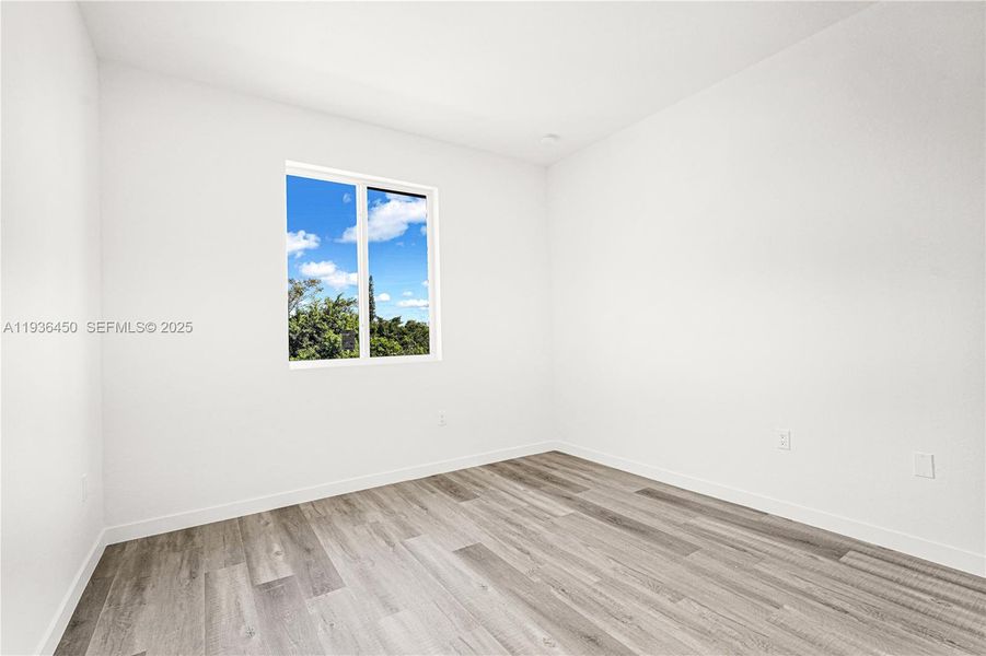 Spacious, unfurnished interior of a new home in , Miami (Image 63).