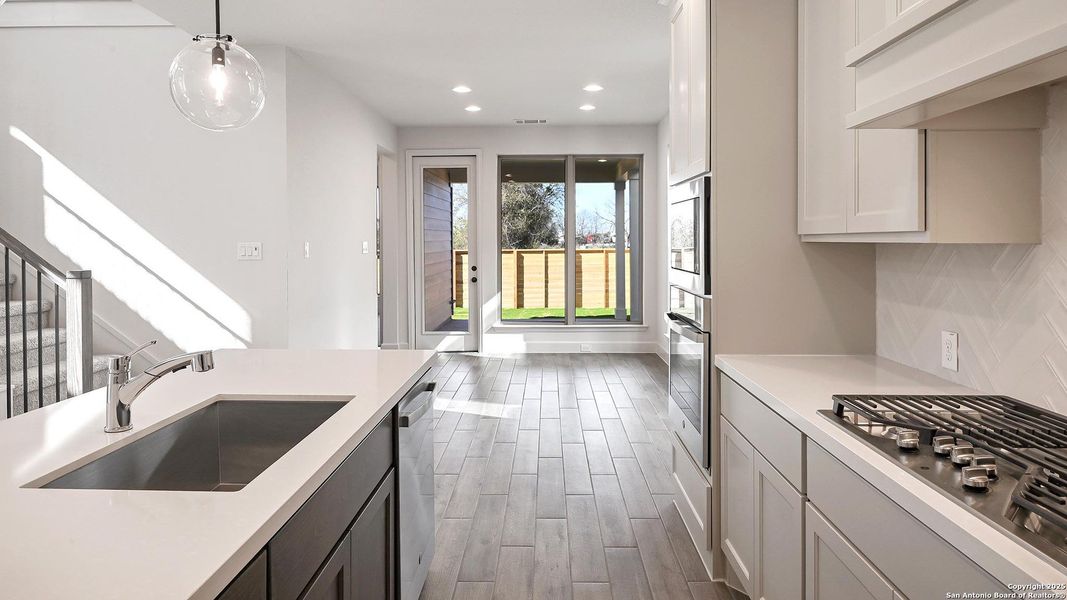 Furnished interior view inside a new home in Solms Landing 45', New Braunfels (Image 11).