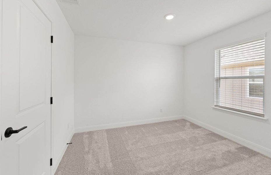 Spacious, unfurnished interior of a new home in Patterson Ranch, Georgetown (Image 22).