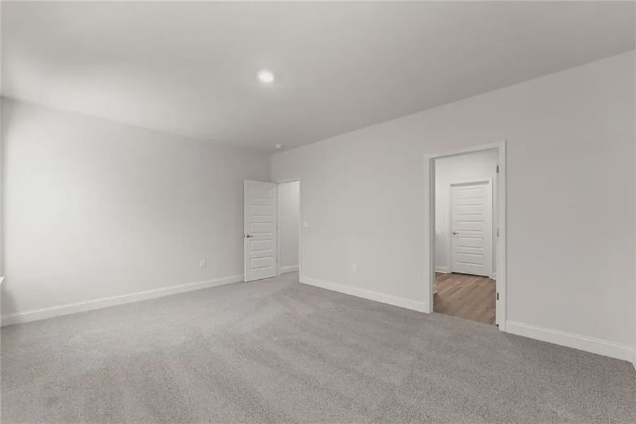 Representative unfurnished interior of a home built from the Plan 1709 by Adams Homes in Scarlett Place, Bowdon (Image 36).