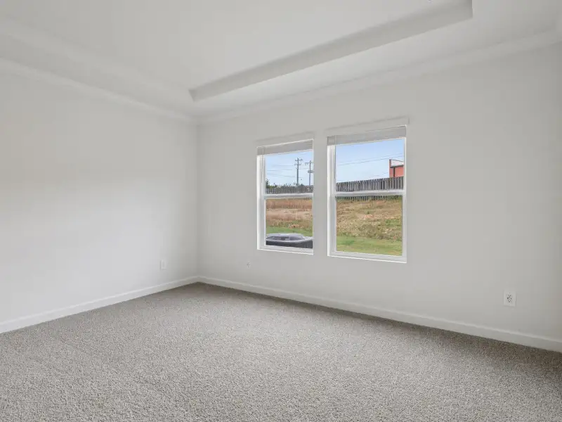 Spacious, unfurnished interior of a new home in Brighton Springs, York (Image 14).